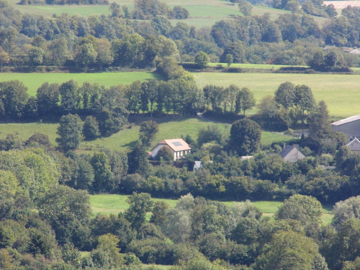 Maison de campagne à l'étage Ser-Sigaud Exterior foto